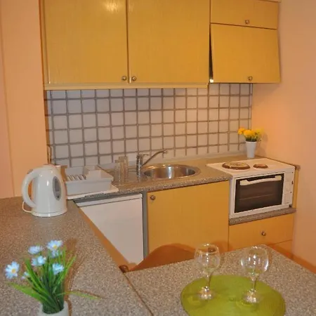 Beachfront Studio In Agios Gordios Beach 阿齐欧斯·贡多斯