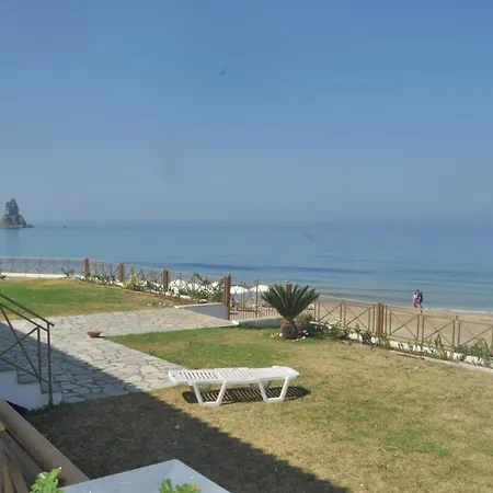 Beachfront Studio In Agios Gordios Beach 公寓 阿齐欧斯·贡多斯