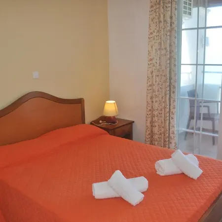 Beachfront Studio In Agios Gordios Beach